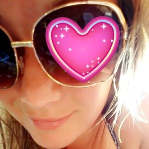 Meet your Posher, Anastasia